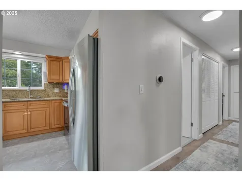 1897 SW Binford Lake Parkway Gresham OR 97080