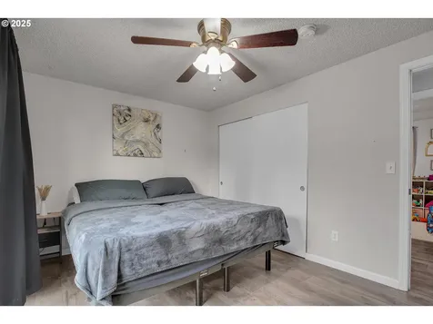 1897 SW Binford Lake Parkway Gresham OR 97080