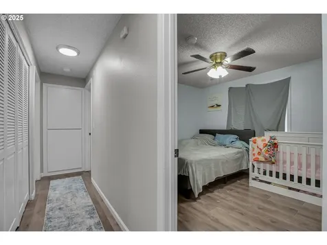 1897 SW Binford Lake Parkway Gresham OR 97080