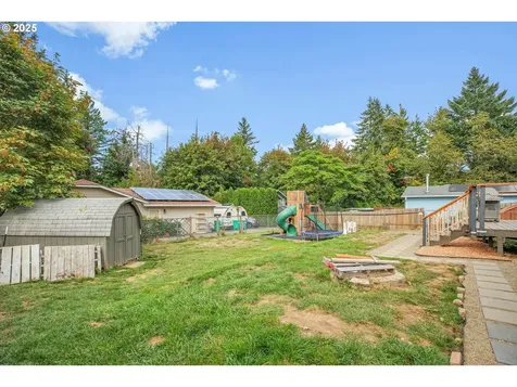 1897 SW Binford Lake Parkway Gresham OR 97080