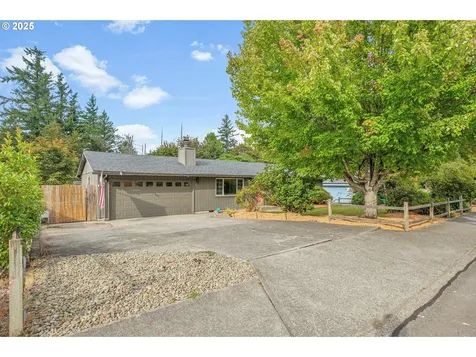 1897 SW Binford Lake Parkway Gresham OR 97080