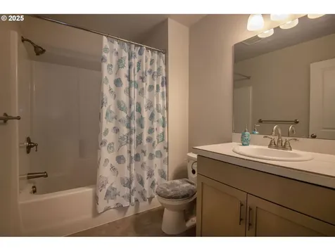 16610 Pine Creek Drive La Pine OR 97739