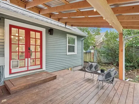 1515 NE 57th Avenue Portland OR 97213