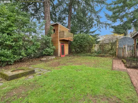 1515 NE 57th Avenue Portland OR 97213