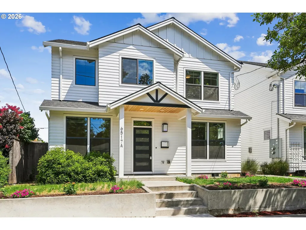 6517 SE Woodstock Boulevard Portland OR 97206