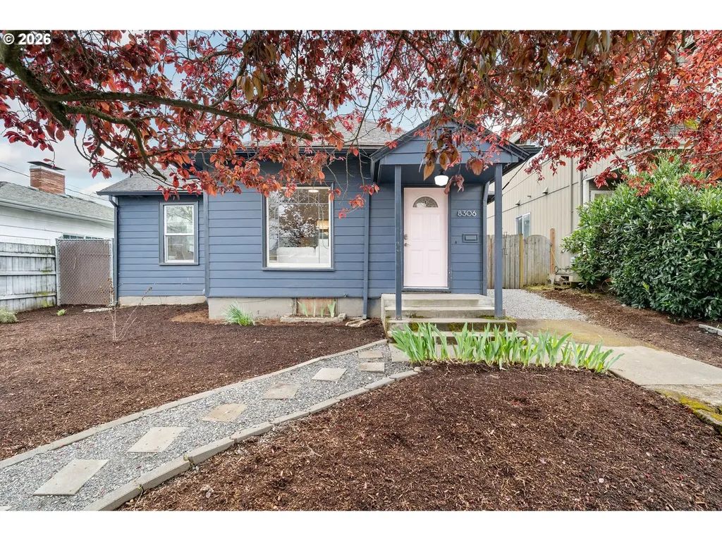 8306 SE Taylor Court Portland OR 97216
