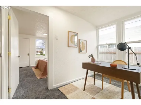 8306 SE Taylor Court Portland OR 97216