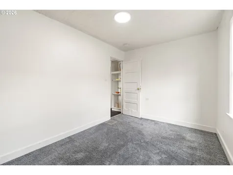 8306 SE Taylor Court Portland OR 97216