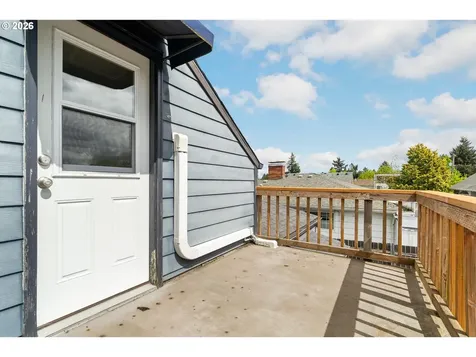8306 SE Taylor Court Portland OR 97216