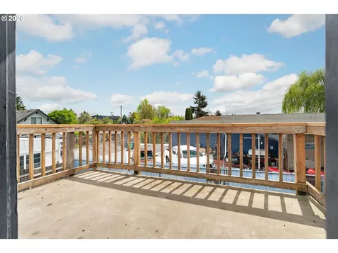 8306 SE Taylor Court Portland OR 97216
