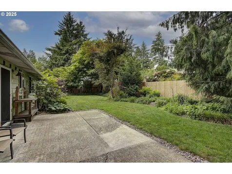 10020 NE Oakhurst Drive Vancouver WA 98662