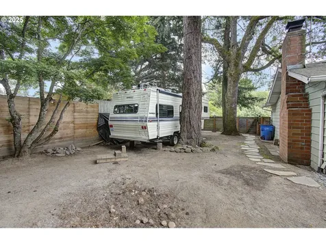 10020 NE Oakhurst Drive Vancouver WA 98662