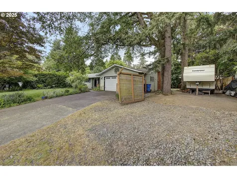 10020 NE Oakhurst Drive Vancouver WA 98662