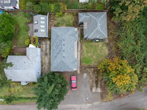 114 S John Adams Street Oregon City OR 97045