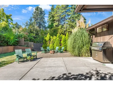 115 Ash Street Lake Oswego OR 97034