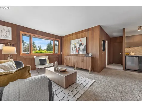 115 Ash Street Lake Oswego OR 97034