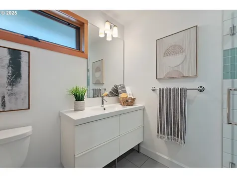 115 Ash Street Lake Oswego OR 97034