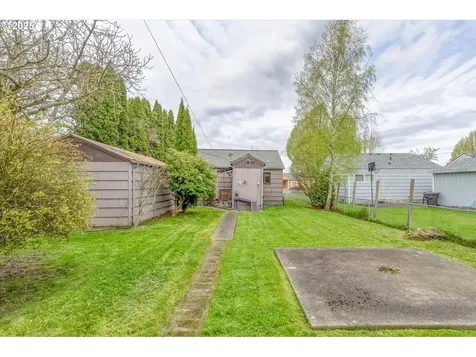 3143 Fir Street Longview WA 98632