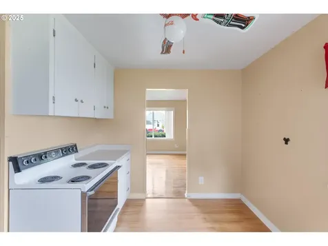 3143 Fir Street Longview WA 98632