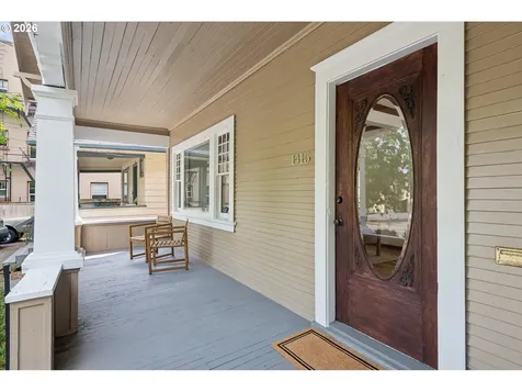 1415 SE 50th Avenue Portland OR 97215