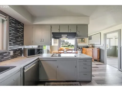 8668 Stayton Road SE Turner OR 97392