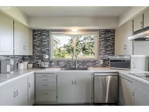 8668 Stayton Road SE Turner OR 97392