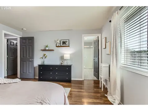 8905 NE 72nd Street Vancouver WA 98662