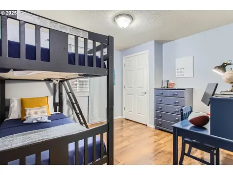 8905 NE 72nd Street Vancouver WA 98662