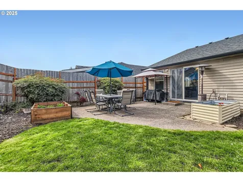 8905 NE 72nd Street Vancouver WA 98662