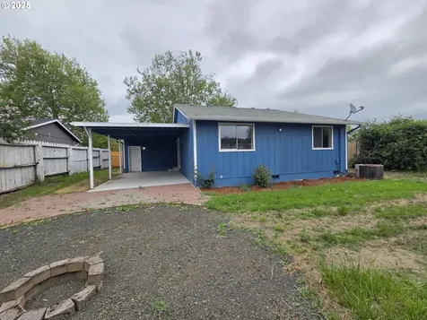 232 Columbia Loop Road Roseburg OR 97471