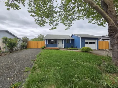 232 Columbia Loop Road Roseburg OR 97471