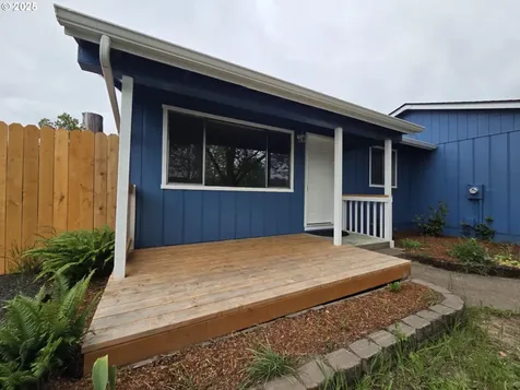 232 Columbia Loop Road Roseburg OR 97471