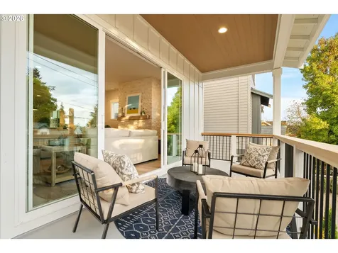 2236 Satter Street West Linn OR 97068