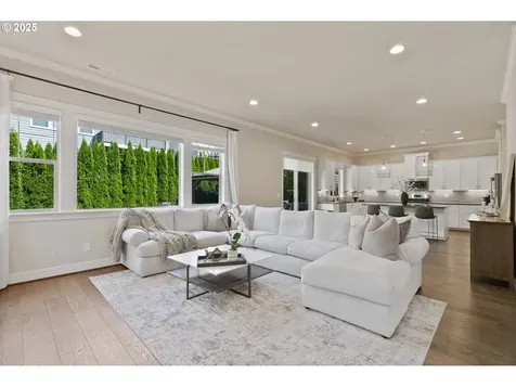 16943 SW Snowdale Street Beaverton OR 97007
