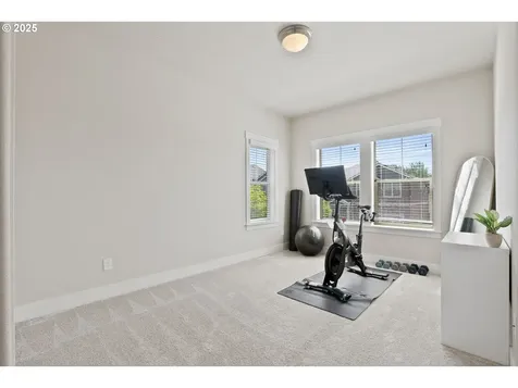 16943 SW Snowdale Street Beaverton OR 97007