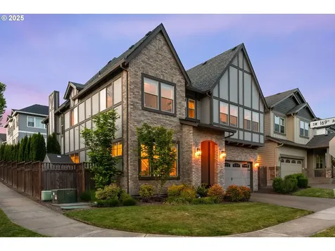 16943 SW Snowdale Street Beaverton OR 97007