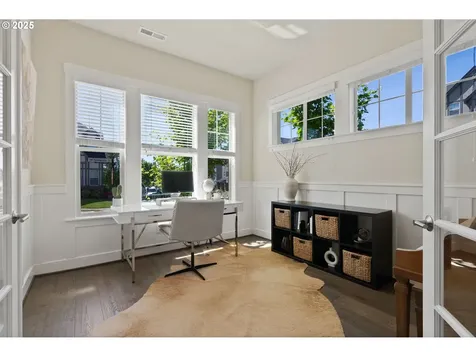 16943 SW Snowdale Street Beaverton OR 97007