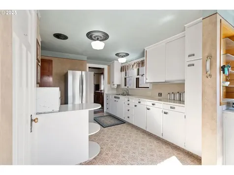 240 SW 3rd Street Pendleton OR 97801