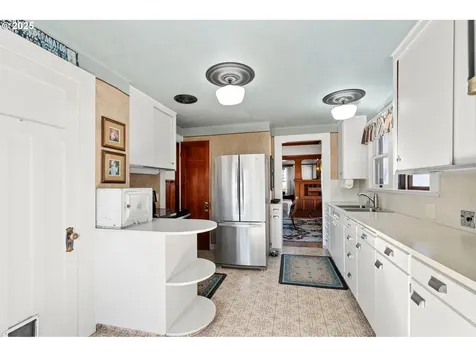 240 SW 3rd Street Pendleton OR 97801