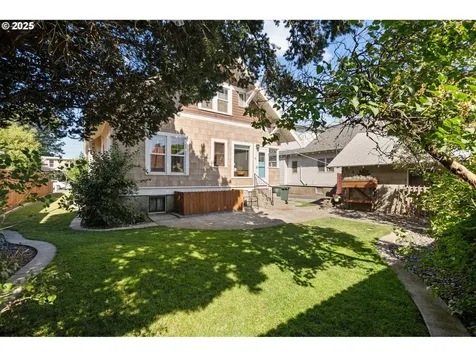 240 SW 3rd Street Pendleton OR 97801