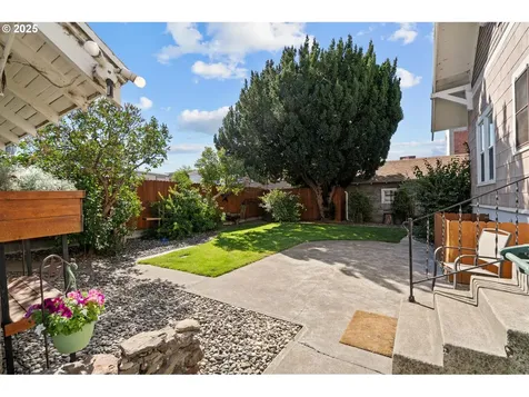 240 SW 3rd Street Pendleton OR 97801