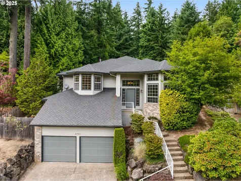 2731 SW 28th Drive Portland OR 97219
