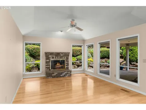 2731 SW 28th Drive Portland OR 97219