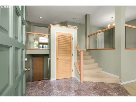 2731 SW 28th Drive Portland OR 97219