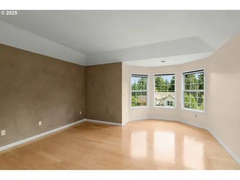 2731 SW 28th Drive Portland OR 97219