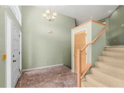 2731 SW 28th Drive Portland OR 97219