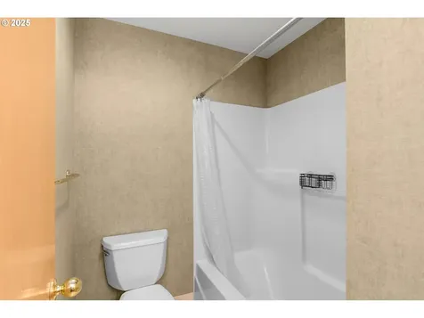 2731 SW 28th Drive Portland OR 97219