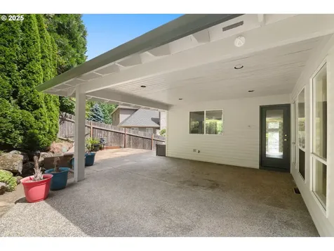 2731 SW 28th Drive Portland OR 97219
