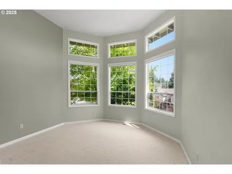 2731 SW 28th Drive Portland OR 97219