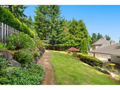 2731 SW 28th Drive Portland OR 97219